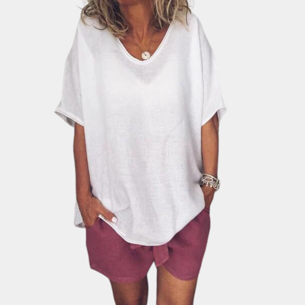 Comfortable Oversized T-Shirt in Soft Gray for Everyday Wear